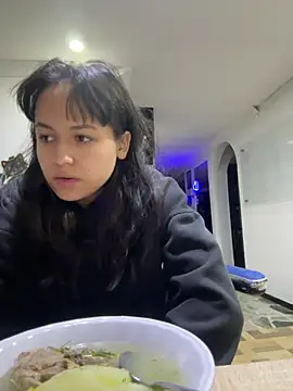 Snapshot of Eymmy_24 chatting on 03.16.26 Eymmy 24 online show from 03.16.26