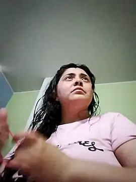 Snapshot of TifanyAmazinng chatting on 09.19.25 TifanyAmazinng online show from 09.19.25