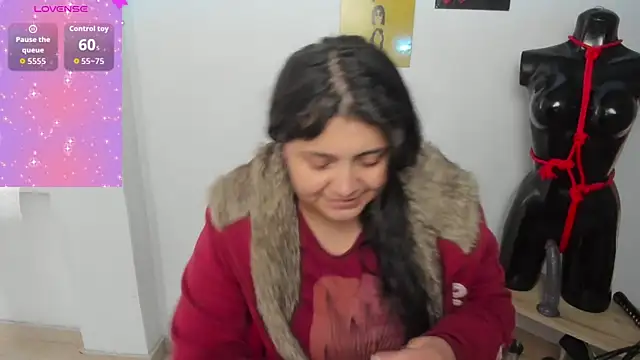 Snapshot of TifanyAmazinng chatting on 09.29.25 TifanyAmazinng online show from 09.29.25