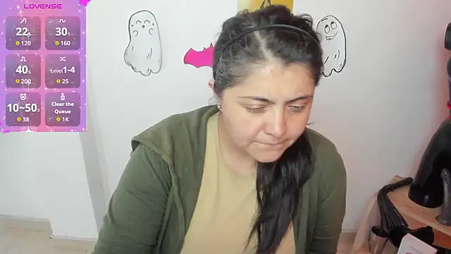 Snapshot of TifanyAmazinng chatting on 10.01.25 TifanyAmazinng online show from 10.01.25