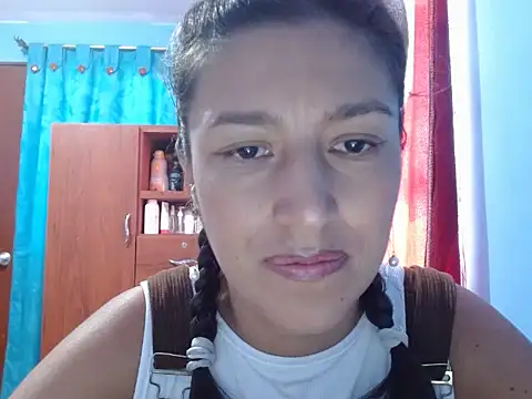 SarahFriendly online show from 06.23.26