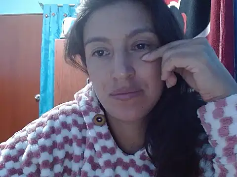 SarahFriendly online show from 07.11.26