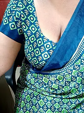 tami lavanya online show from 10.10.25