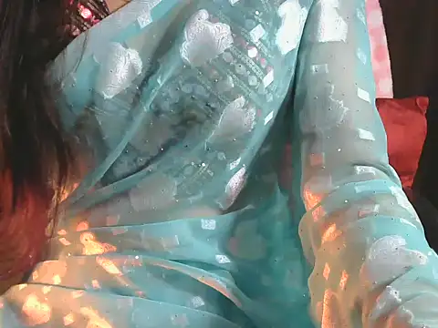 Snapshot of sheetal-sheetal95 chatting on 12.14.25 sheetal-sheetal95 online show from 12.14.25