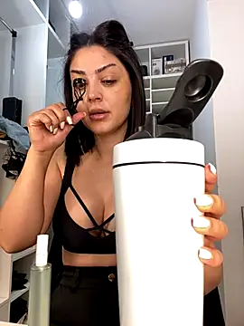 Lexi Storm online show from 09.26.25