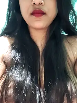 Snapshot of SugarWithSpice chatting on 02.05.26 SugarWithSpice online show from 02.05.26