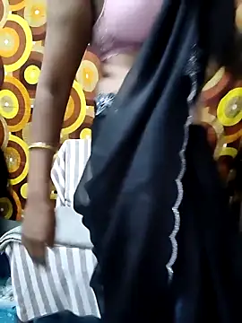 Snapshot of deepa-telugu143 chatting on 05.08.26 deepa-telugu143 online show from 05.08.26