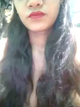 Snapshot of BerryOnFire chatting on 10.25.25 BerryOnFire online show from 10.25.25