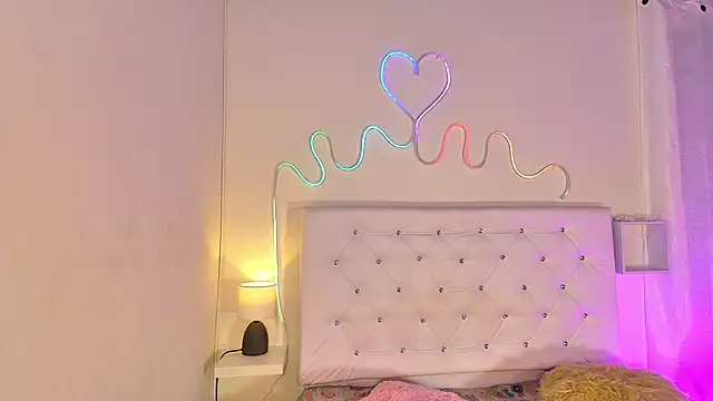 Snapshot of tatixxxvega chatting on 09.09.25 tatixxxvega online show from 09.09.25