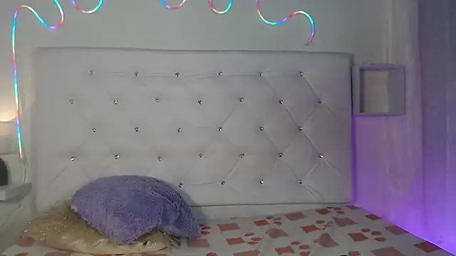 Snapshot of tatixxxvega chatting on 09.26.25 tatixxxvega online show from 09.26.25