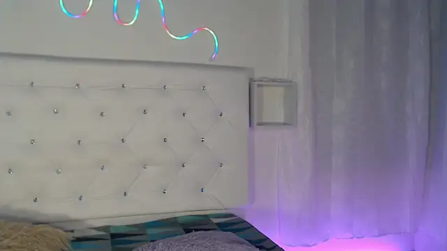 Snapshot of tatixxxvega chatting on 10.08.25 tatixxxvega online show from 10.08.25