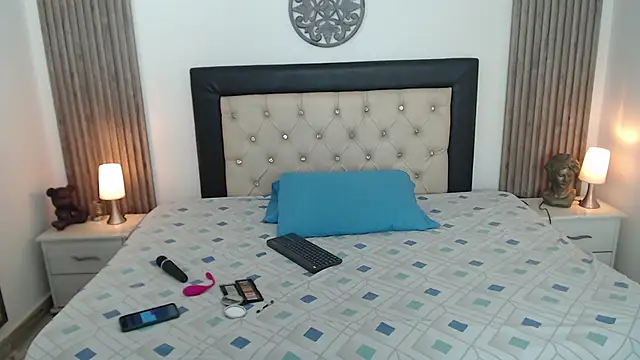 Serena Houstonn online show from 01.06.26