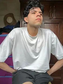 Axel-Mejia online show from 11.15.25