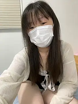 Snapshot of ichi89_1101 chatting on 10.24.25 ichi89 1101 online show from 10.24.25