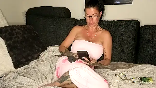 sexygilf82 online show from 06.08.26