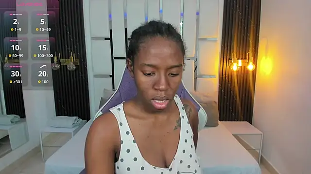  emma willliams  online show from 11.28.25