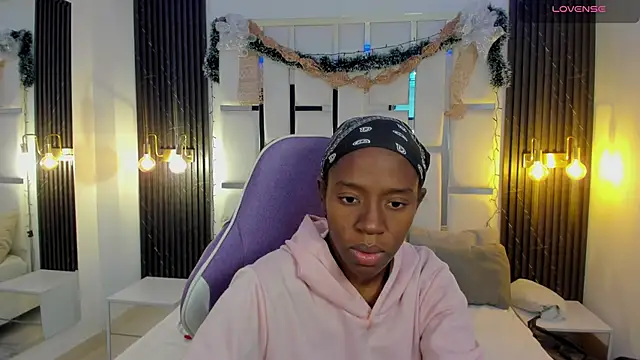  emma willliams  online show from 12.05.25