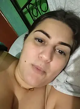 Snapshot of barbielamaravilla11 chatting on 09.22.25 barbielamaravilla11 online show from 09.22.25