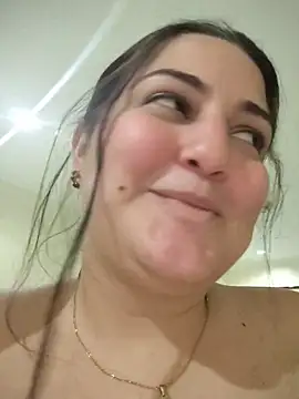 Snapshot of barbielamaravilla11 chatting on 11.15.25 barbielamaravilla11 online show from 11.15.25