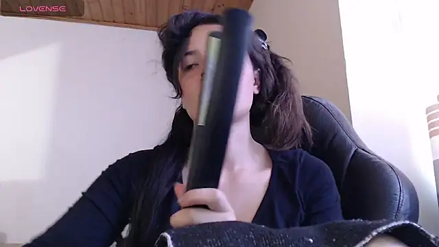 Skylar Serenity online show from 12.01.25