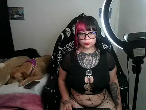 Snapshot of Driana_ate chatting on 10.09.25 Driana ate online show from 10.09.25