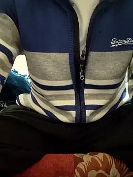 Snapshot of INTERNATIONAL0001 chatting on 11.10.25 INTERNATIONAL0001 online show from 11.10.25