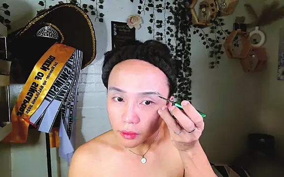 Snapshot of YourNikkieXxx chatting on 09.09.25 YourNikkieXxx online show from 09.09.25