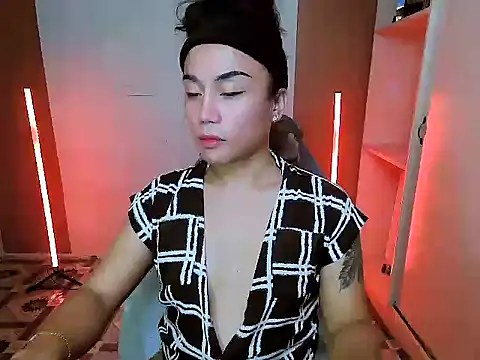 Snapshot of YourNikkieXxx chatting on 03.27.26 YourNikkieXxx online show from 03.27.26