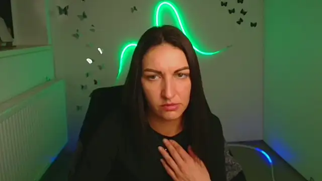 Snapshot of Aurora_Loveu chatting on 11.12.25 Aurora Loveu online show from 11.12.25