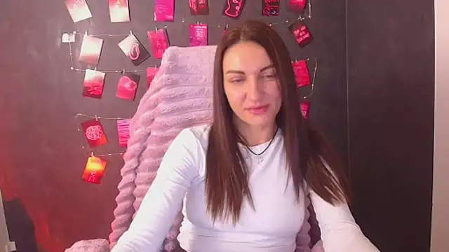 Snapshot of Aurora_Loveu chatting on 11.28.25 Aurora Loveu online show from 11.28.25