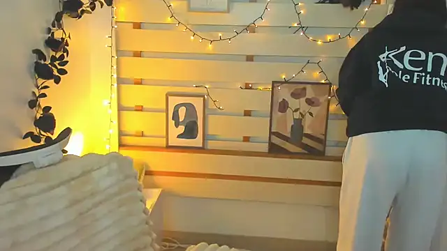 Snapshot of Aurora_Loveu chatting on 02.05.26 Aurora Loveu online show from 02.05.26