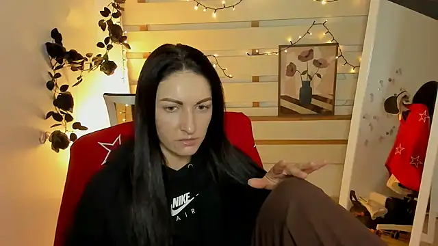 Snapshot of Aurora_Loveu chatting on 02.14.26 Aurora Loveu online show from 02.14.26