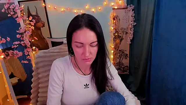 Snapshot of Aurora_Loveu chatting on 02.21.26 Aurora Loveu online show from 02.21.26