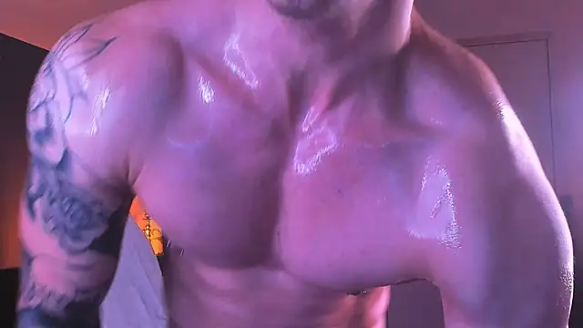 Oscar Miller  online show from 10.12.25