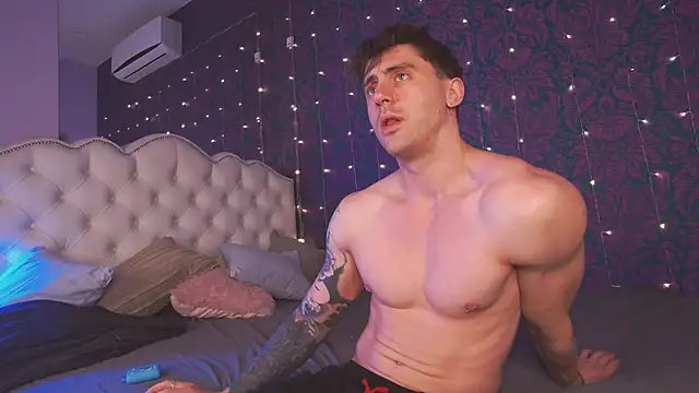 Oscar Miller  online show from 11.27.25