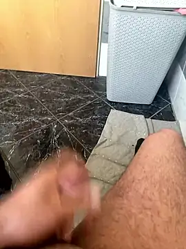 Snapshot of geilheit12 chatting on 04.07.26 geilheit12 online show from 04.07.26