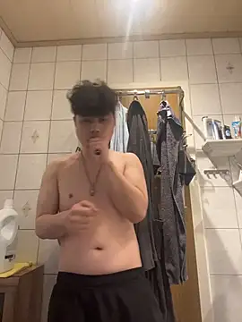 Kingpowerlittel online show from 03.04.26