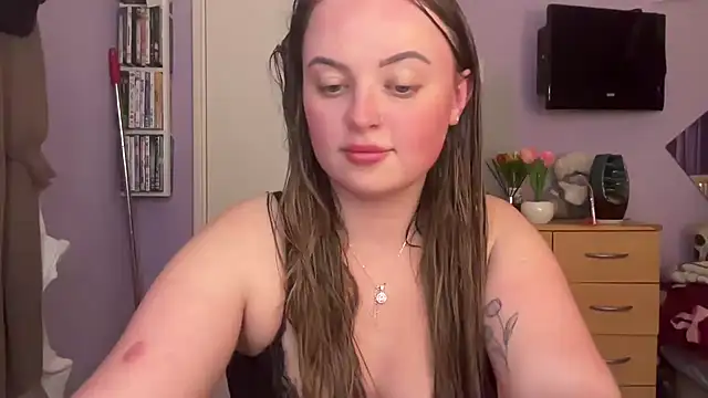 SexySashaxox online show from 02.17.26