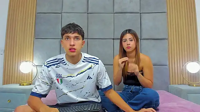 Snapshot of ChanellandMax chatting on 11.15.25 ChanellandMax online show from 11.15.25