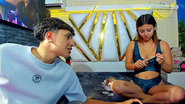 Snapshot of ChanellandMax chatting on 11.24.25 ChanellandMax online show from 11.24.25