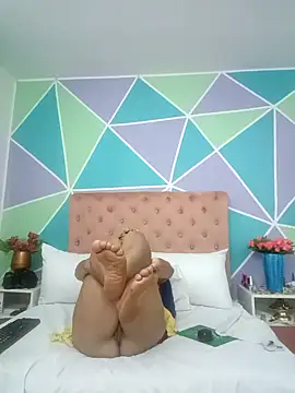 Morenaza6420 online show from 11.14.25