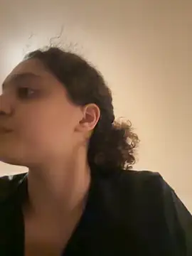 Snapshot of DreamThickCouple chatting on 10.02.25 DreamThickCouple online show from 10.02.25