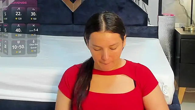 VioletRose as online show from 10.05.25