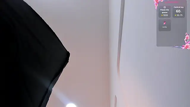 VioletRose as online show from 07.05.26