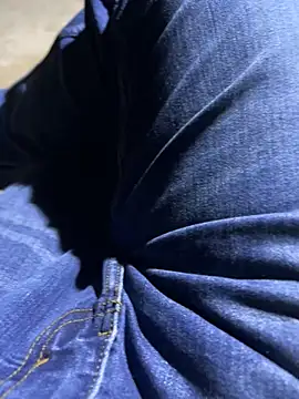 Snapshot of Jeewapatel chatting on 12.15.25 Jeewapatel online show from 12.15.25