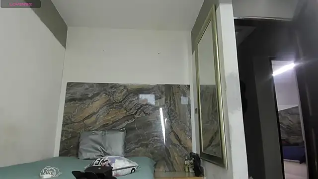 Snapshot of Kristel_05 chatting on 12.01.25 Kristel 05 online show from 12.01.25