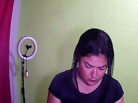 anapaulaa online show from 10.27.25