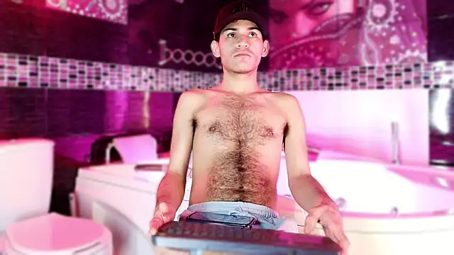 Snapshot of alessandro_musk chatting on 12.22.25 alessandro musk online show from 12.22.25