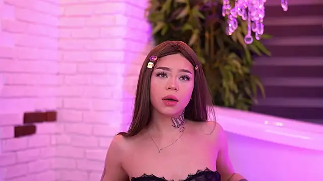 Snapshot of NickyBenz chatting on 02.16.26 NickyBenz online show from 02.16.26