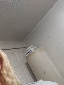 Snapshot of toomuchofafreak chatting on 10.03.25 toomuchofafreak online show from 10.03.25